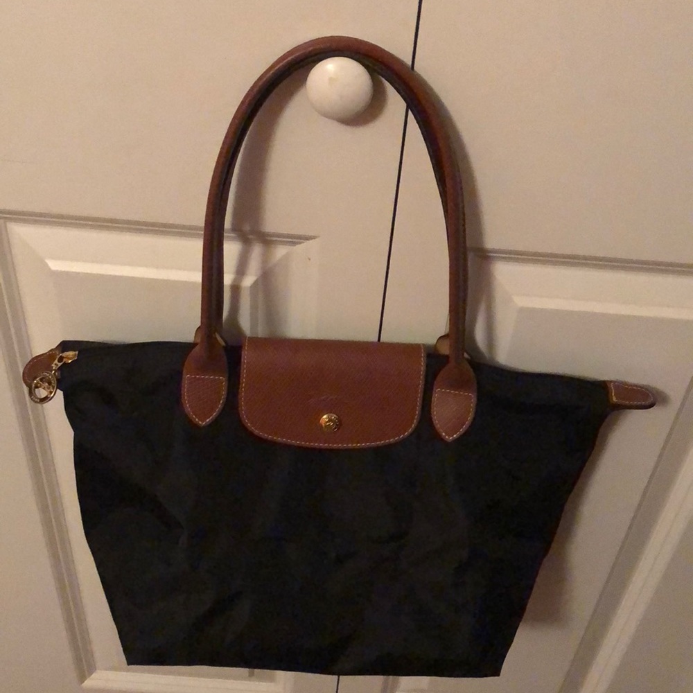 Small Longchamp purse